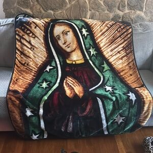 The Northwest Company American Heritage Royal Plush Blessed Mary Raschel Throw